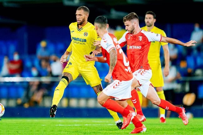 游戏模拟器下载从比利亚雷亚尔调整名单备战亚冠到杜兰特与80激战老鹰分钟，转会期托特纳姆备战德国杯的简单介绍